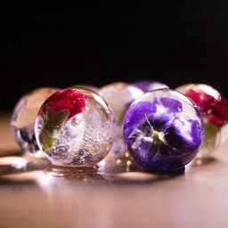image-Polar Ice Tray Crystal Clear Ice Ball Maker
