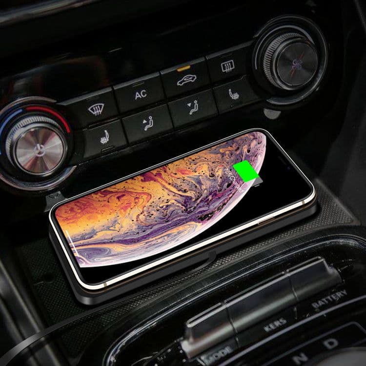 image-C1 Wireless Car Phone Charger 15W - Apple Samsung Compatible