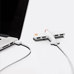 image-4-Port USB Hub Plane