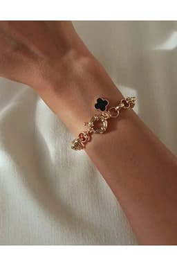 image-Black Clover Bracelet Adjustable Minimal Elegant Fashion Jewelry Gift