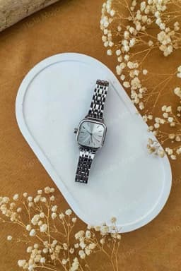 image-Retro Minimal Square Dial Women’s Wrist Watch