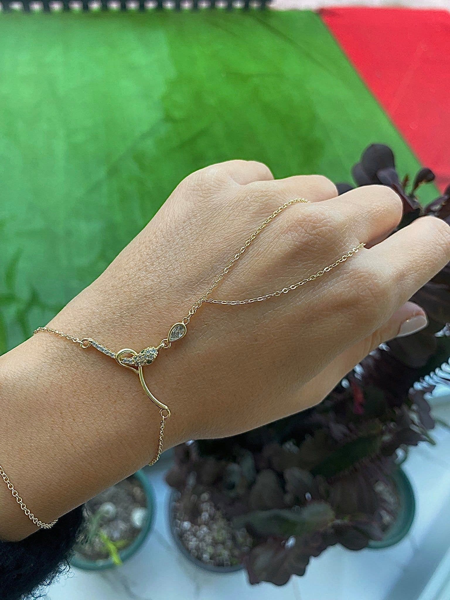image-VIP Snake Hand Chain Bracelet