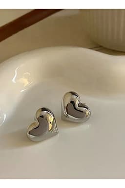 image-Silver Heart Earrings for Women Elegant Minimal Daily Jewelry