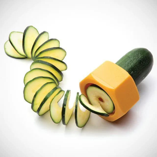 image-Cucumbo Spiral Slicer