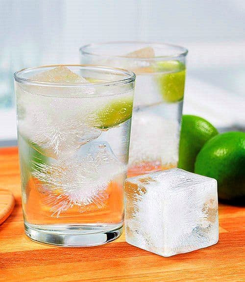 image-Colossal Ice Cube Mold