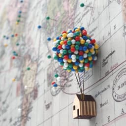 image-Balloon Pin House
