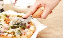 image-Emoji Pizza Cutter