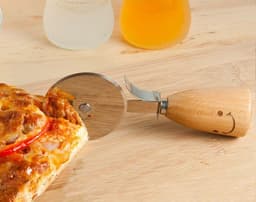image-Emoji Pizza Cutter