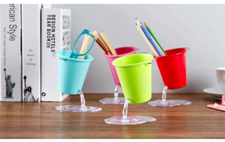 image-Desk Bucket