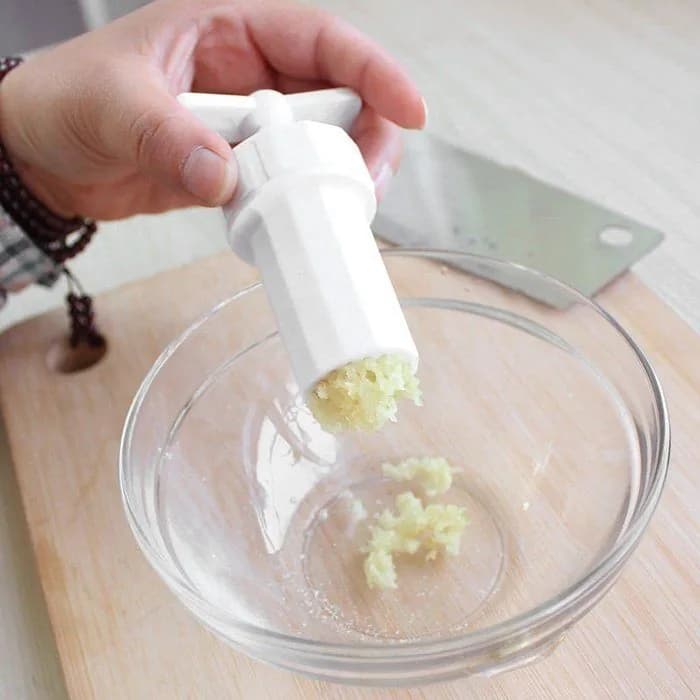 image-Portable Garlic Presser Crusher