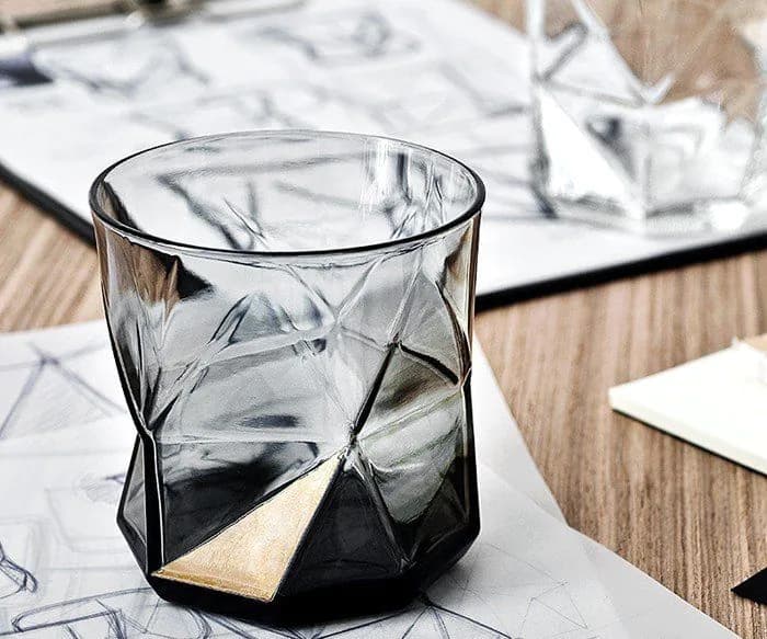 image-Geometric Modeling of Glass Mug