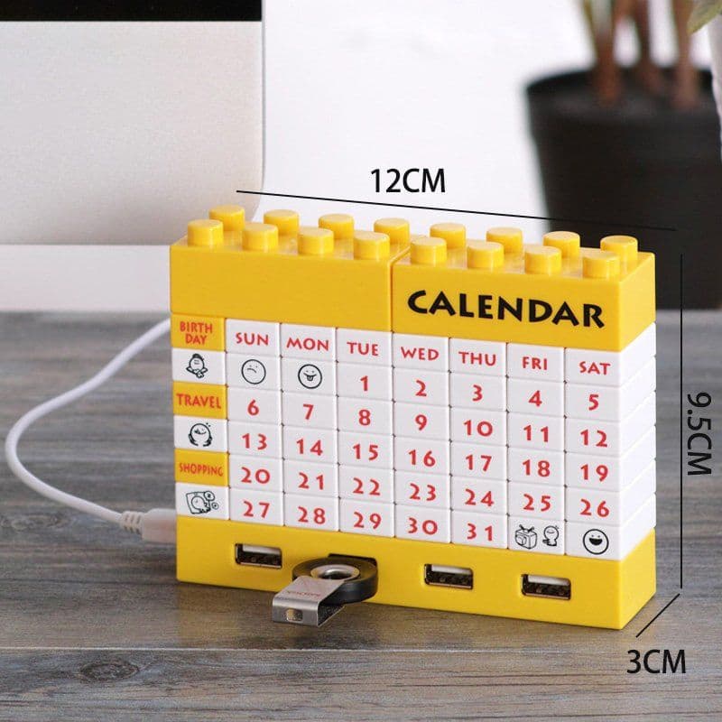 image-4-Port USB Hub Blocks Calendar