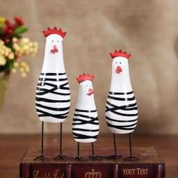 image-Wooden Chicken Set