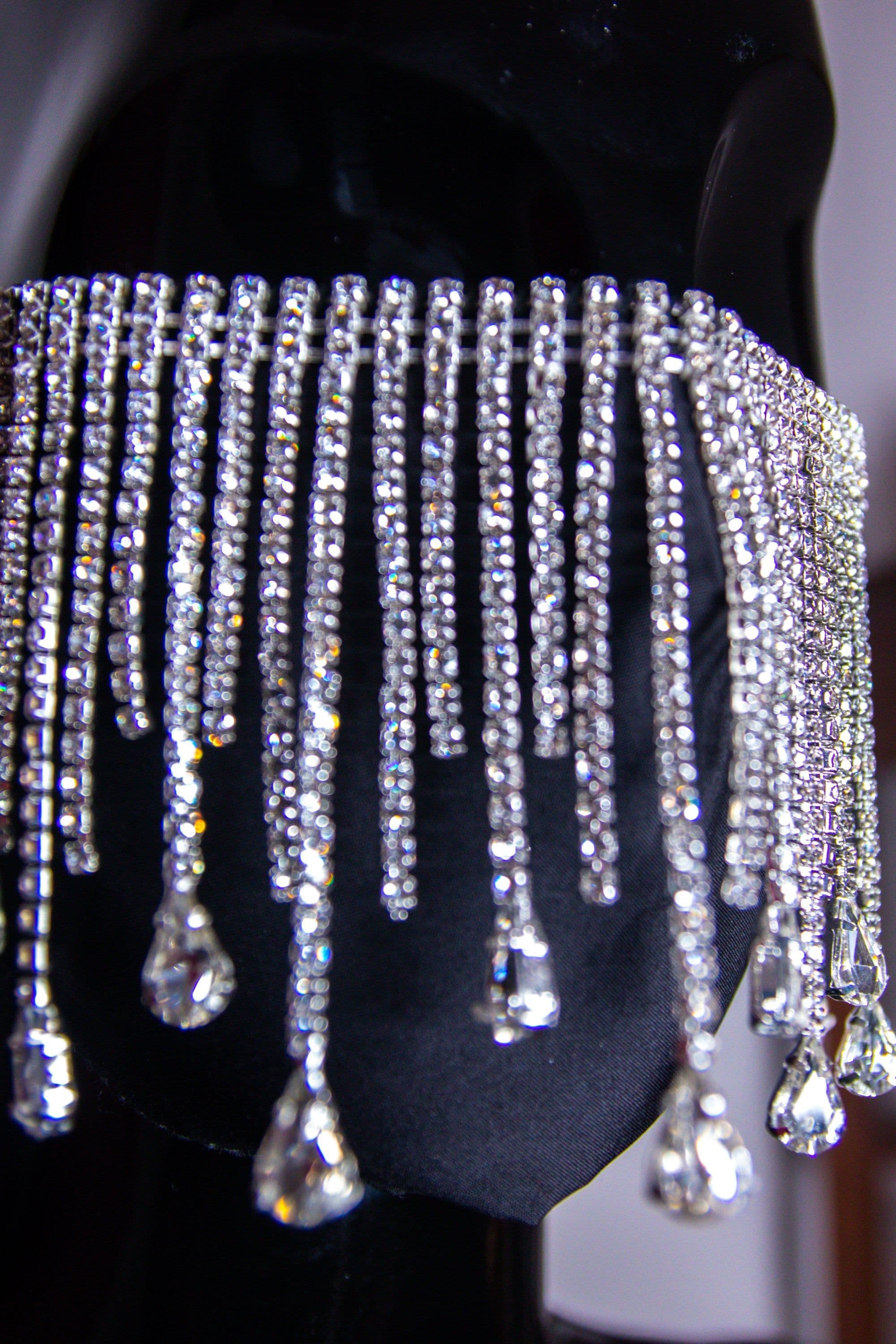 image-Mask - Tuxedo Tear-Drop