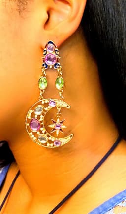 image-Dangle - Asymmetric Zodiac