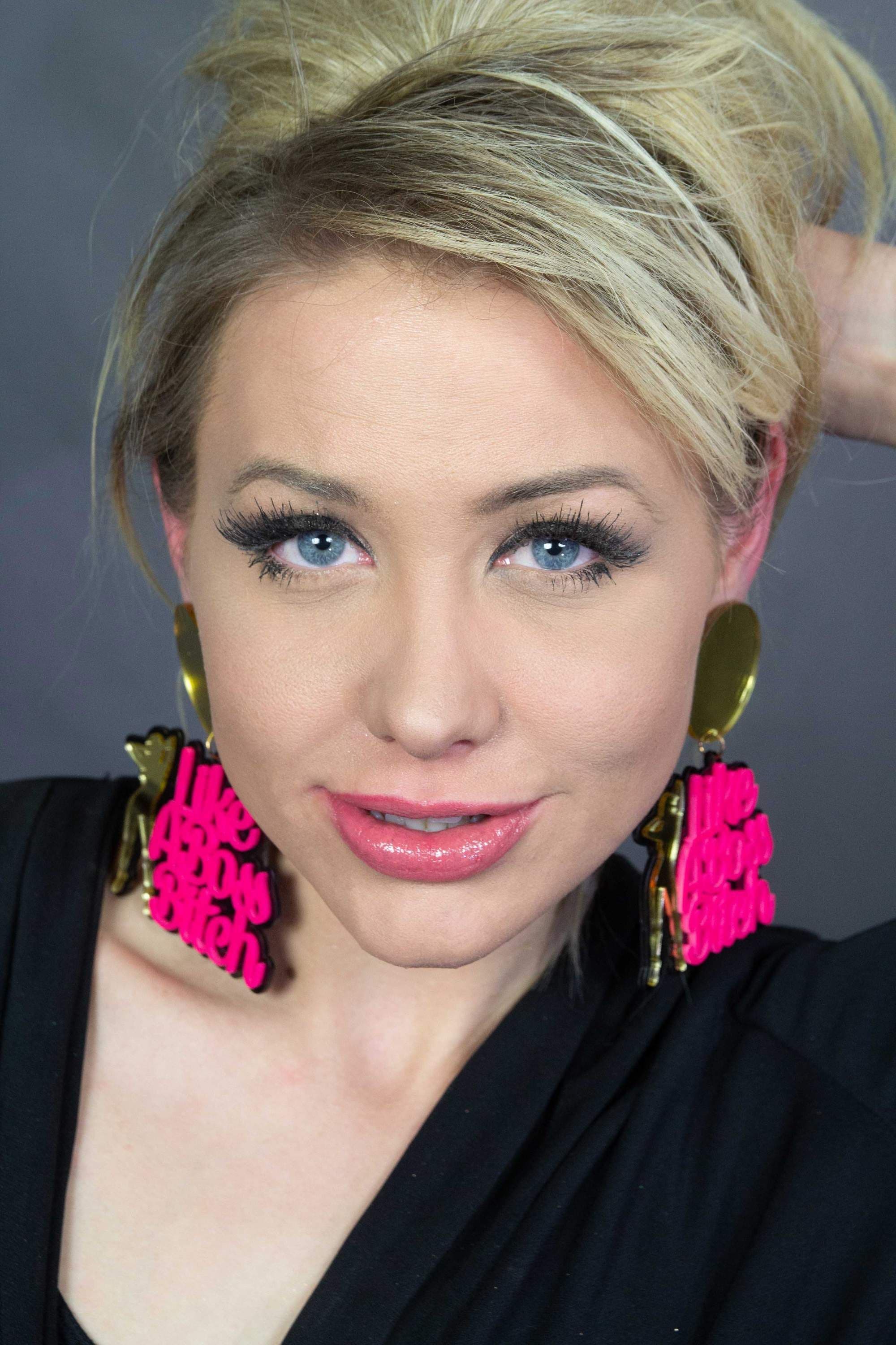 image-Dangle - Boss B. Earrings