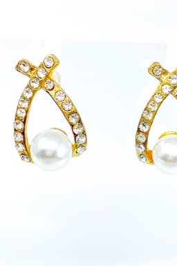 image-Studs - Layla's Earrings