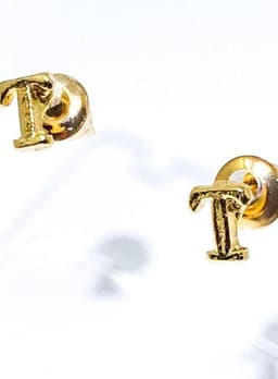 image-Studs - Dakota's Letter Earrings