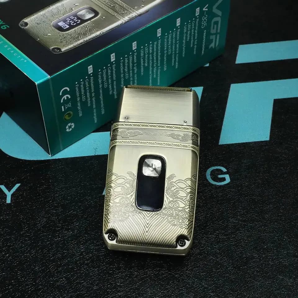 image-Metal Wet Dry Electric Shaver For Men Beard And Hair Facial Electric