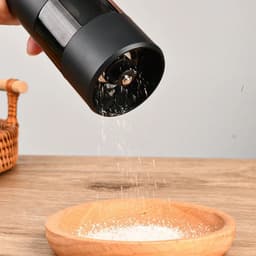 image-Electric Automatic Salt and Pepper Grinder USB Rechargeable Adjustable