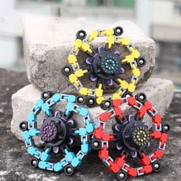 image-Deformed Fidget Spinner Chain Toys For Children