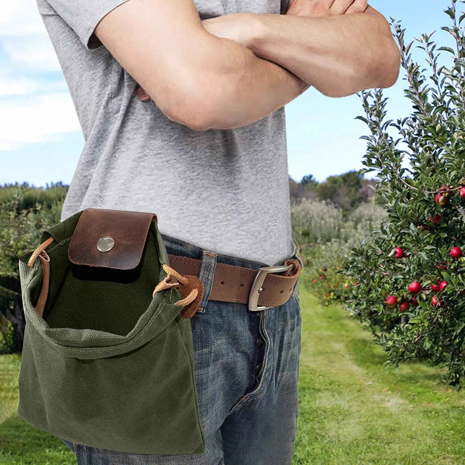 image-Hiking Portable Folding Waist Bag Camping Berry Storage Bag