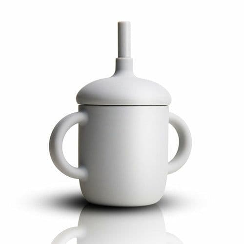image-New Design Baby Feeding Cup Straw Water Bottle Sippy Cup
