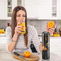 image-Portable Blender Fresh Juice Mixer Home Electric Wireless Charge Mini