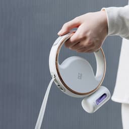 image-Automatic Lighting Retractable Dog Leash