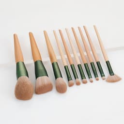 image-10pcs Nature Wood Handle Makeup Brushes Set With Green Pineapple Bag