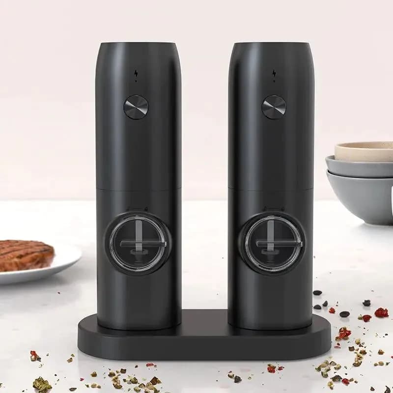 image-Rechargeable USB Electric Automatic Salt and Pepper Grinder Set