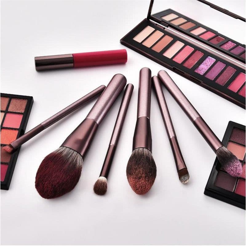 image-12pcs Grapes Makeup Brushes Set Microcrystalline Silk Cosmetic Bag