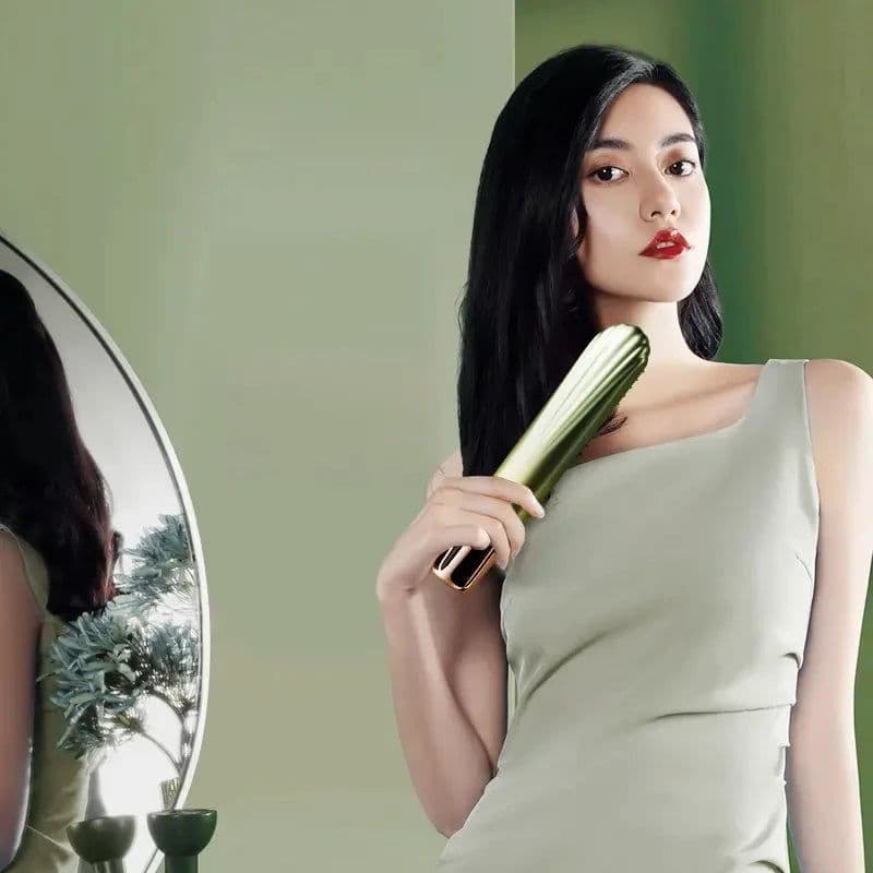 image-Portable Multifunctional Heating Comb Ptc 2 In 1 Hair Curler Hot Comb