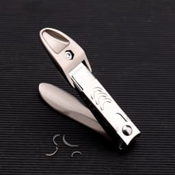 image-Dead Skin Scissors Nail Clippers - Large Adult Anti-Splash