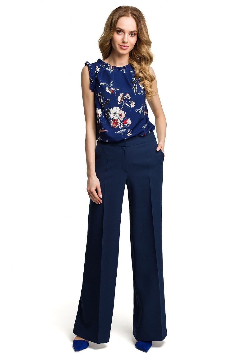 image-Women trousers Moe