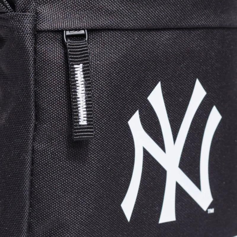 image-New Era Mlb New York Yankees Side Bag 11942030