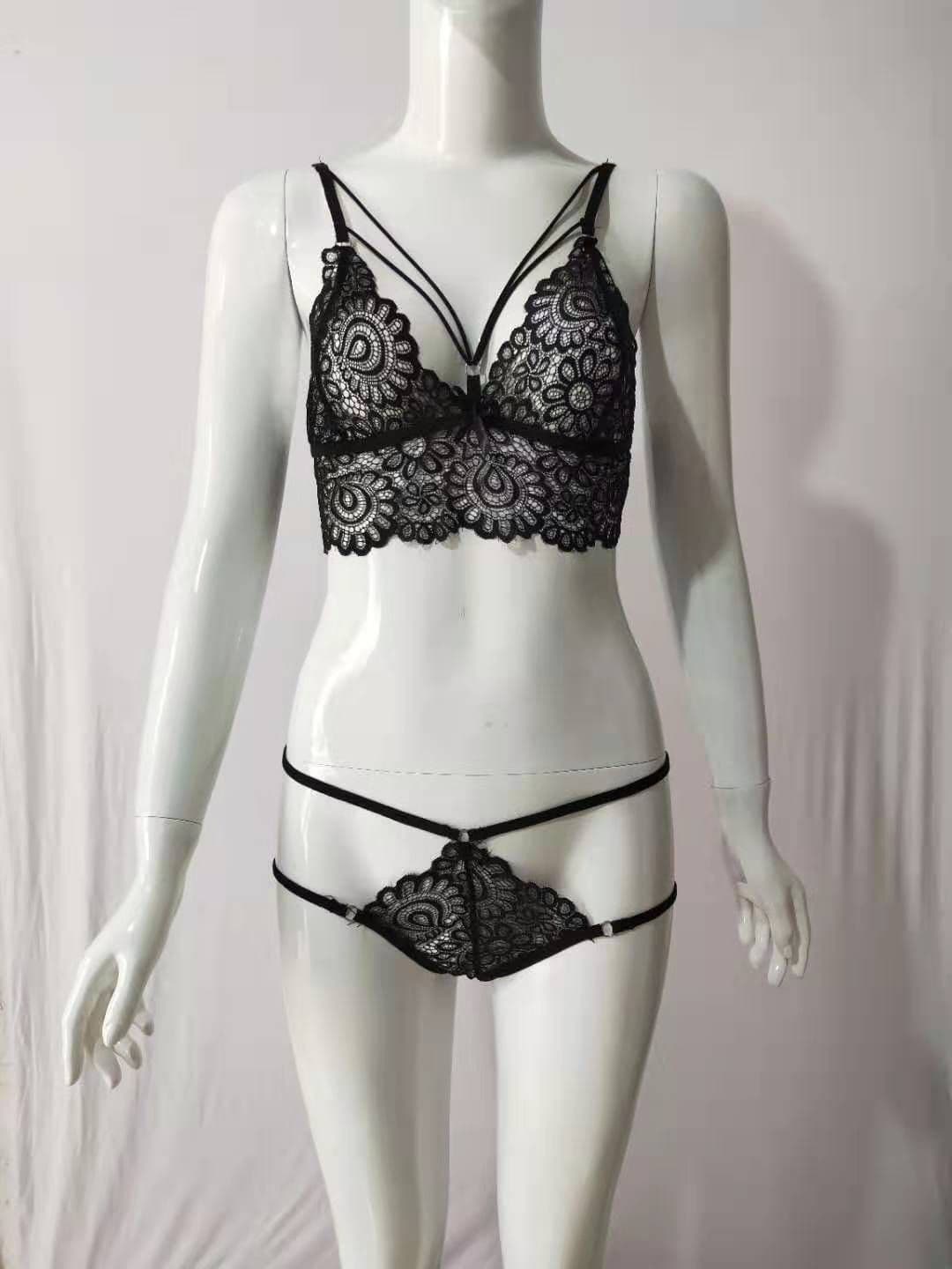 image-Yunwei Lace Lingerie - Black XL