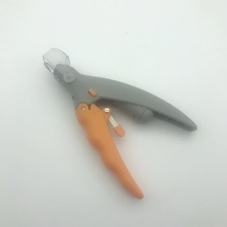 image-Wholesale LED Pet Nail Clippers for Dogs & Cats - Medium/Large Size - Novice-Friendly