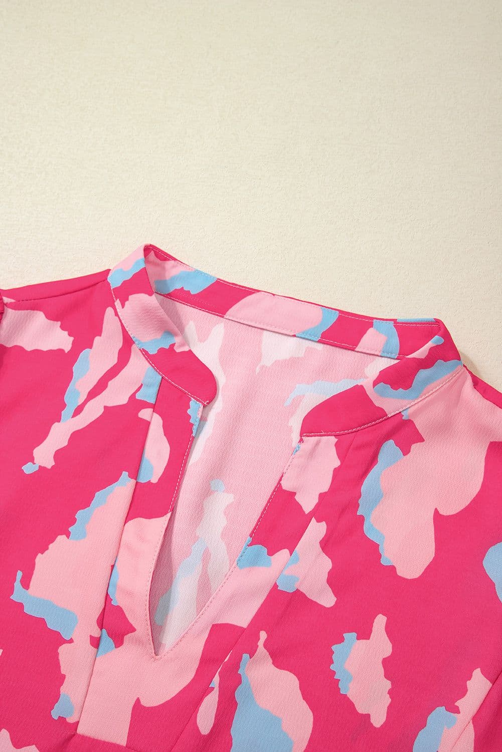 image-Rose Abstract Print Smocked Puff Sleeve V Neck Blouse