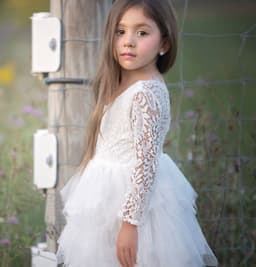image-Autumn And Winter Explosions Hollow Children's Skirt Lace Long-sleeved Girls White Princess Dress Irregular Dress