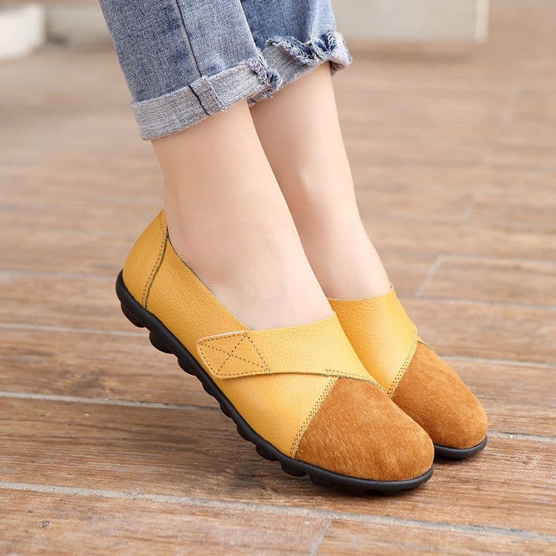 image-Cross-border 2019 factory direct sales large size women's shoes casual all-match women's singles shoes low top comfortable Velcro doudou shoes