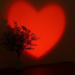 image-Heart-shaped Table Lamp Projector Sunset Lamp Ambient Night Light Photography Party Bedroom Xmas Room Home Decor