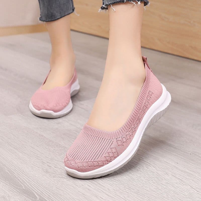 image-Old Beijing Women's Cloth Shoes Casual Walking
