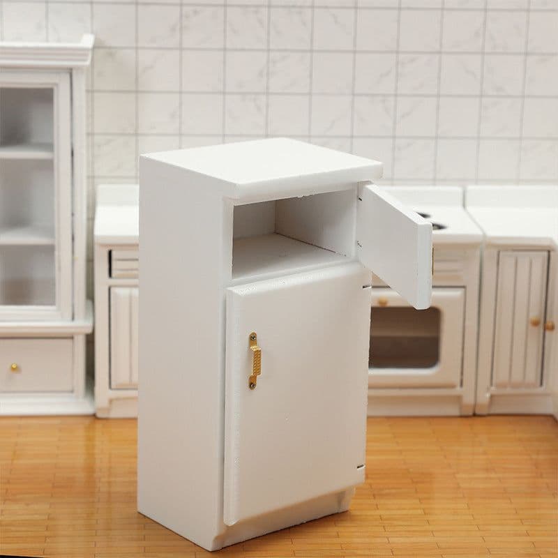 image-Miniature Furniture Miniature Model Kitchen Scene Of Doll House White Refrigerator