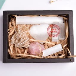 image-Amazon hot-selling product Amethyst block natural crystal Hexagonal prism power stone exquisite gift box packaging seven chakras
