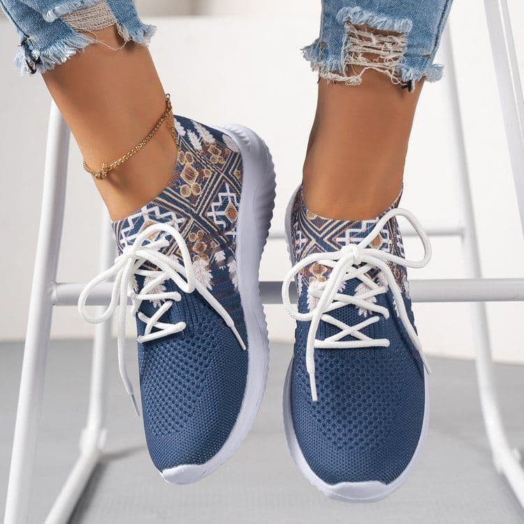 image-Summer New Flying Woven Stylish Flat Shoes Women
