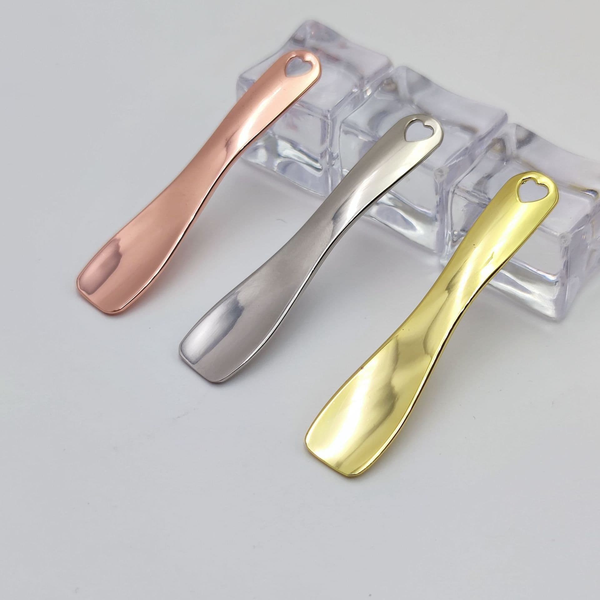 image-Zinc Alloy Metal Face Cream Spoon