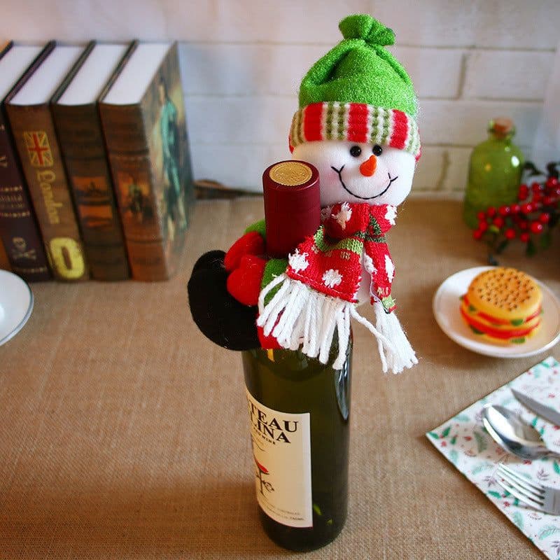 image-Christmas Decorations, Santa Claus, Red Wine, Red Wine, Champagne, Wine Bottle and Bar Dining Room Decoration