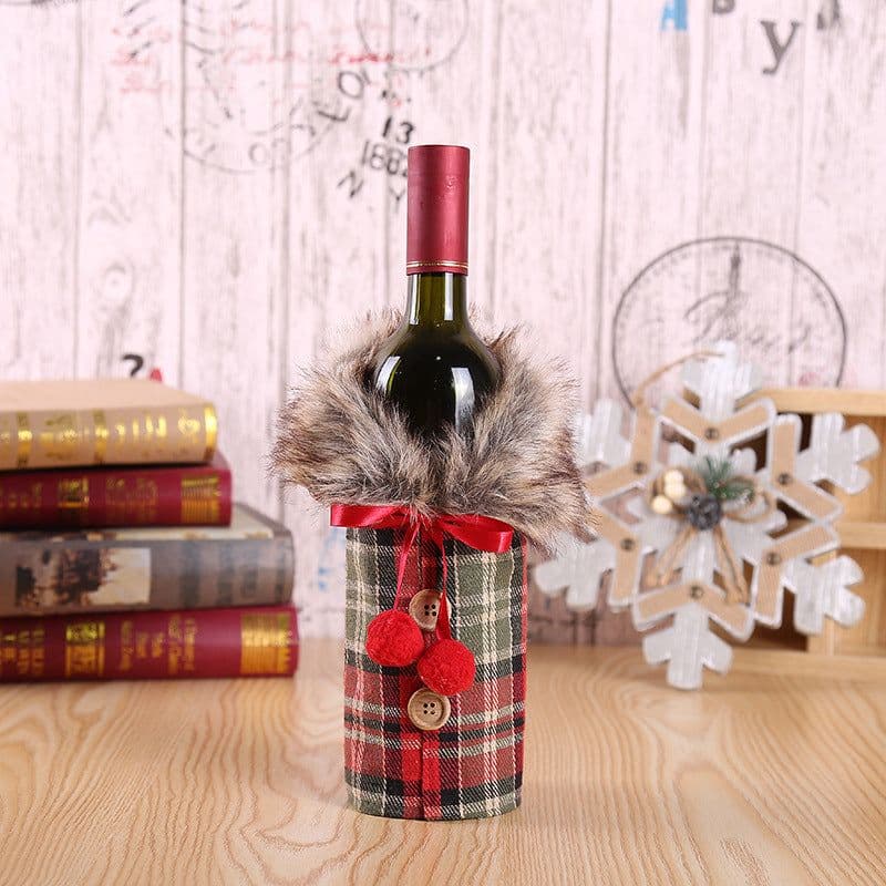 image-Christmas Decorations, Santa Claus, Red Wine, Red Wine, Champagne, Wine Bottle and Bar Dining Room Decoration