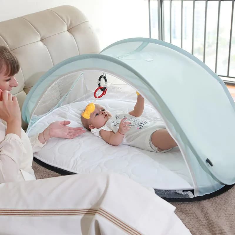image-Folding breathable mosquito net in bb crib